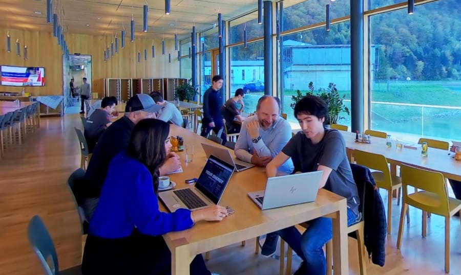 Berufsinfo-Video - WKO Berufe-VR: Applikationsentwicklung - Coding